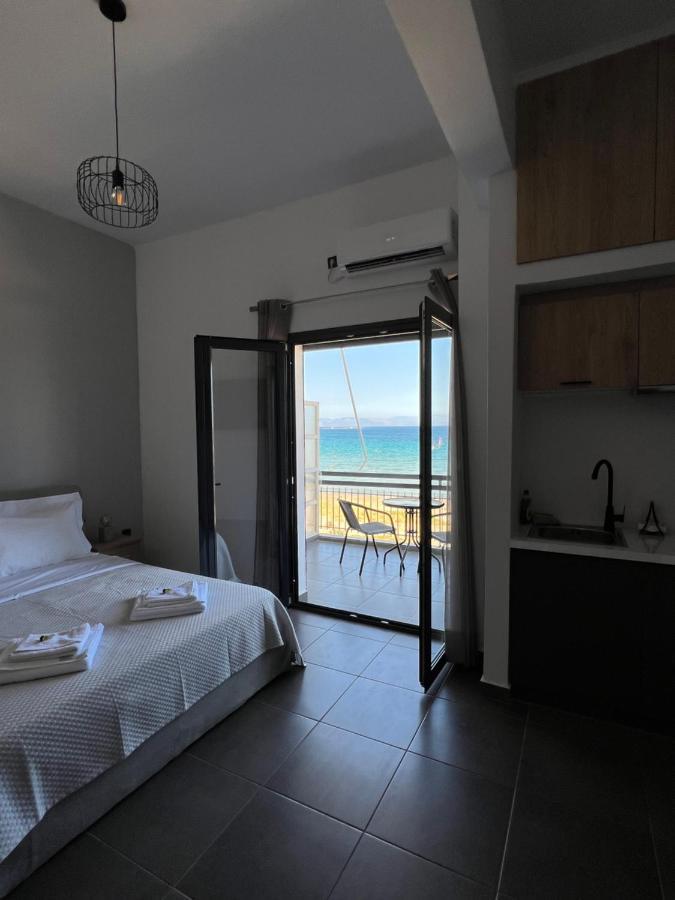Apartament Lookis Sea View Near Airport Artemida  Zewnętrze zdjęcie